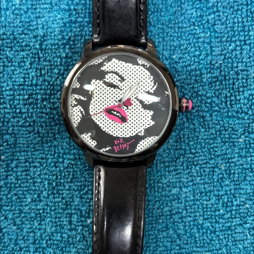 Black Leather Strap watch